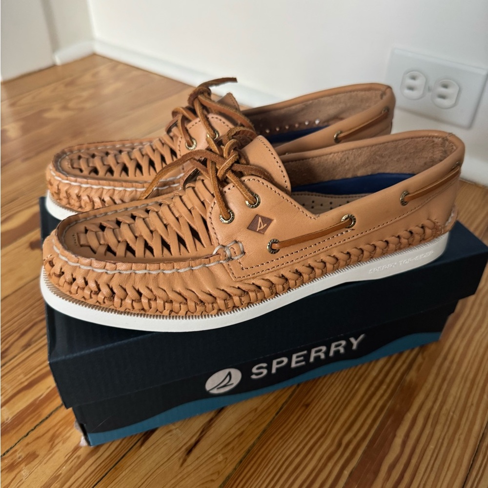 Sperry Women's Tan Woven Boat Shoes